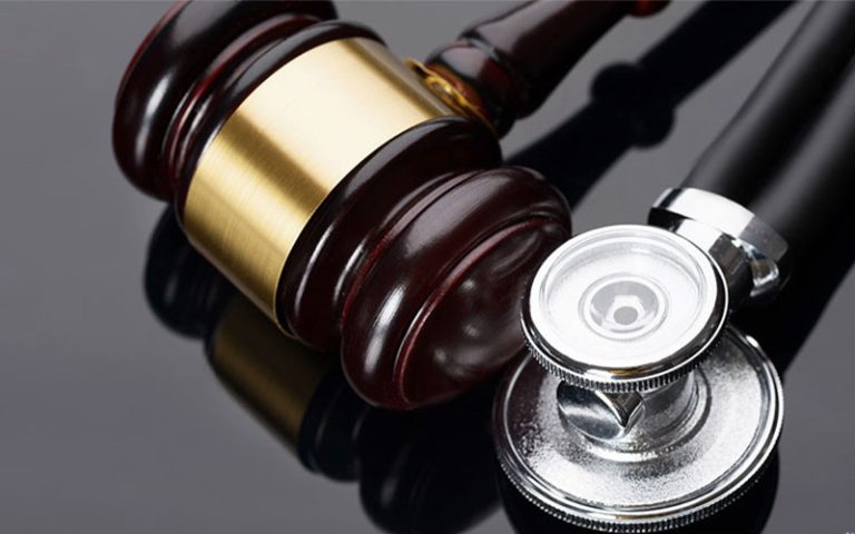 مراحل پیگیری شکایت از پزشک
